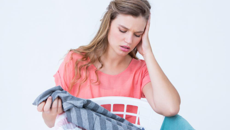 Airing Our Dirty Laundry: 6 Laundry Mistakes We All Make!