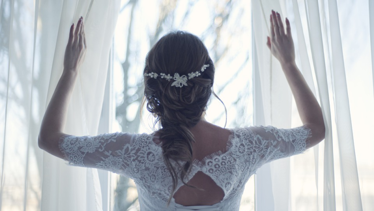All The Reasons Why Preserving Your Wedding Dress Is Absolutely Necessary!