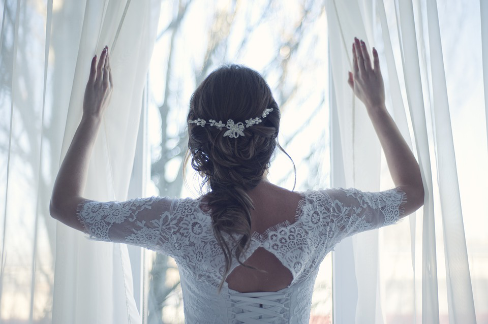 All The Reasons Why Preserving Your Wedding Dress Is Absolutely Necessary!